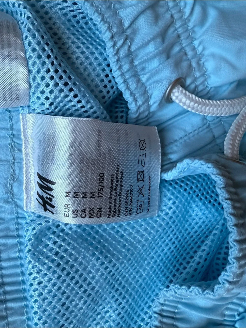 H&M light sky